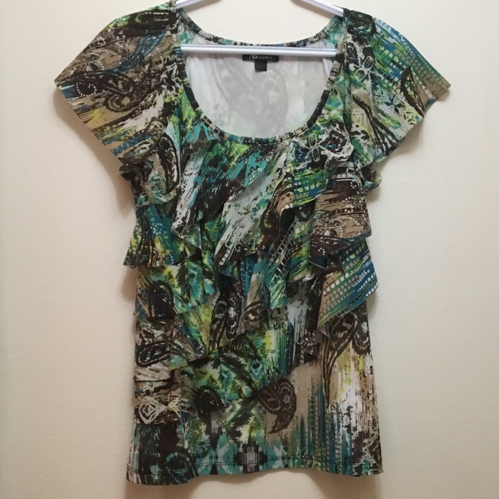AB Studio size Medium Flutter Sleeve Paisley Print